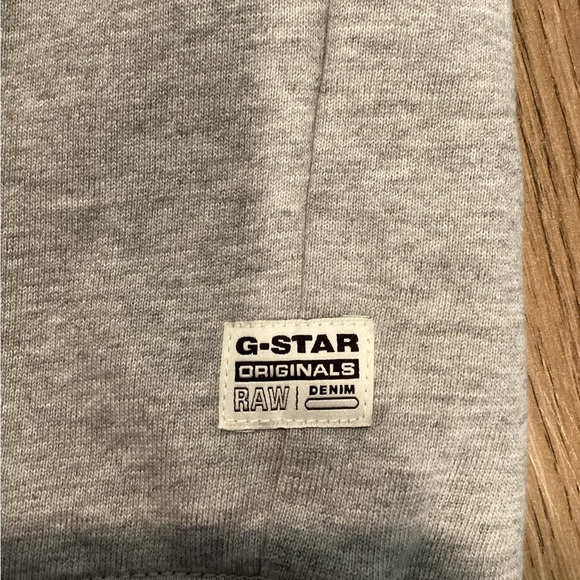 RAW Women’s Gray & Black Crewneck Sweater with Pink Detail – Size L - Picture 6 of 8